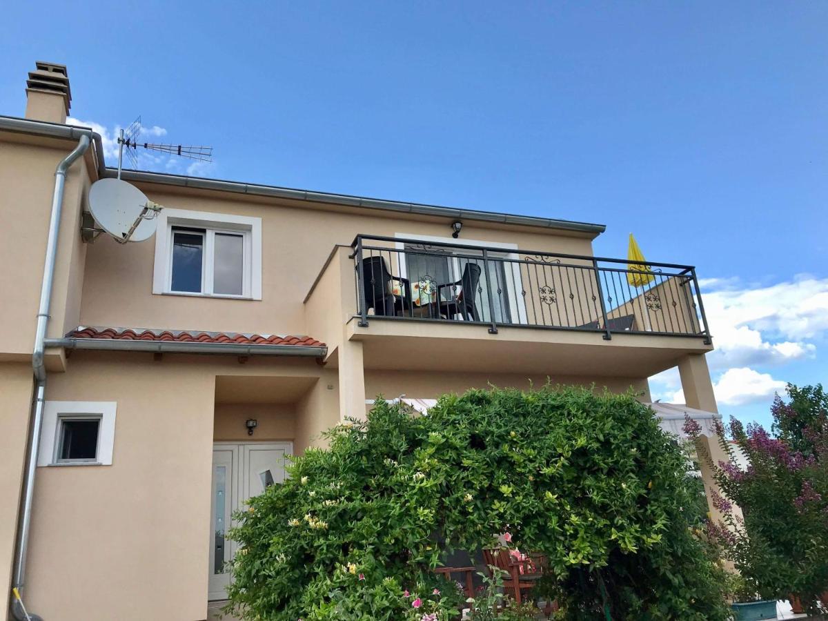 Apartman Laura Tribalj Εξωτερικό φωτογραφία